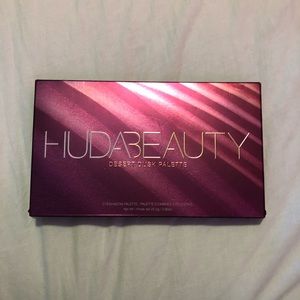 Huda beauty desert dusk palette